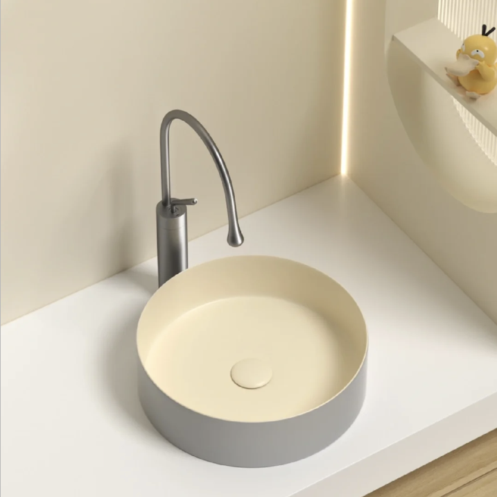 多巴胺龙头、大理石洗手台：2025 颜值卫浴 3 大流量密码